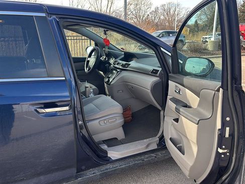 Used 2016 Honda Odyssey EX image 13
