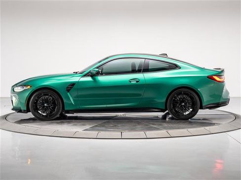 Used 2021 BMW M4 Coupe w/ Executive Package image 2