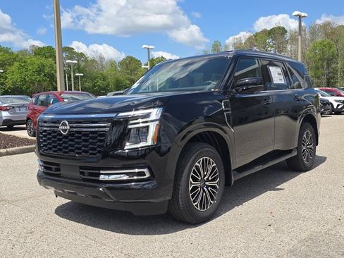 New 2026 Nissan Armada SL w/ Captain's Chari Seat Package RWD image 4