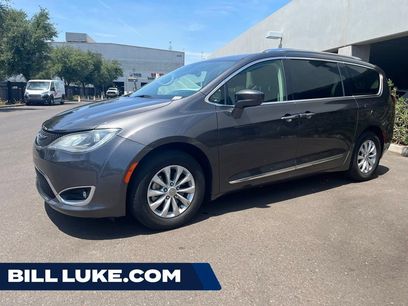 Used 2019 Chrysler Pacifica Touring-L