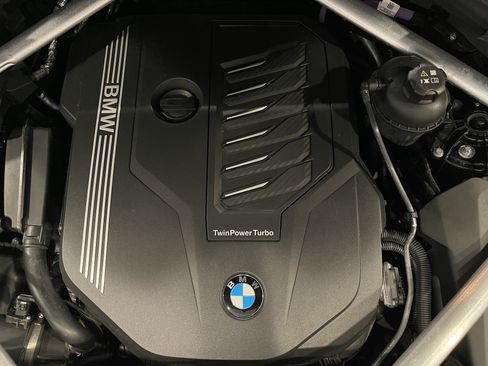 Used 2023 BMW X5 xDrive40i w/ M Sport Package AWD/4WD image 26