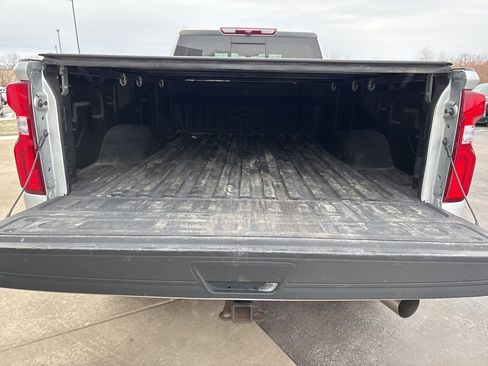 Certified 2022 Chevrolet Silverado 3500 LTZ image 18
