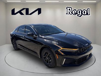 New 2027 Kia K5 LXS