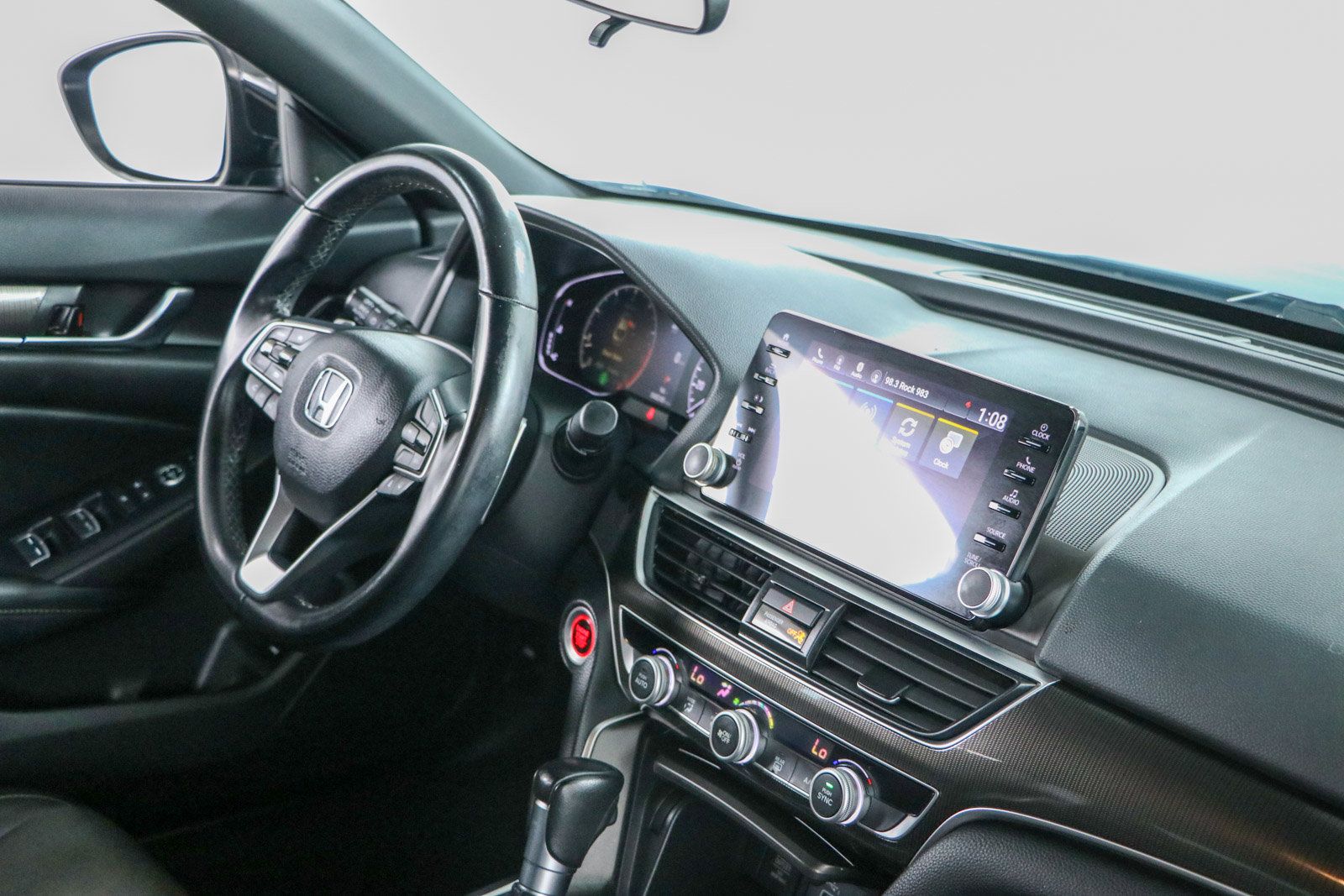 Used 2022 Honda Accord Sport image 25