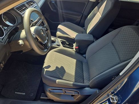 Used 2019 Volkswagen Tiguan S w/ Driver Assistance Package AWD/4WD image 16