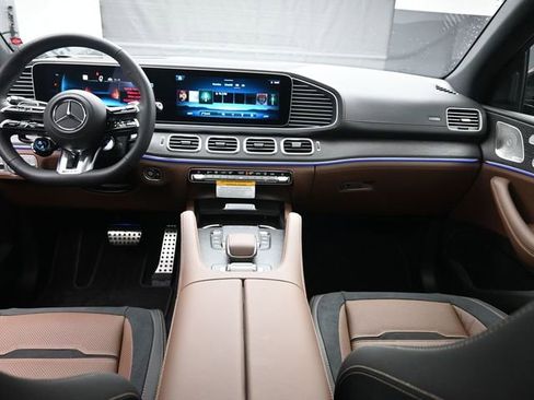 New 2026 Mercedes-Benz GLE 53 AMG 4MATIC Coupe image 9