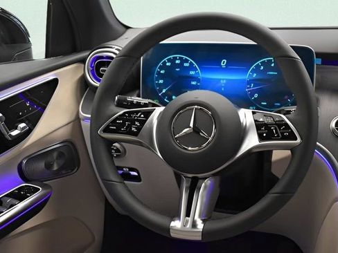 New 2026 Mercedes-Benz GLC 300 4MATIC image 26