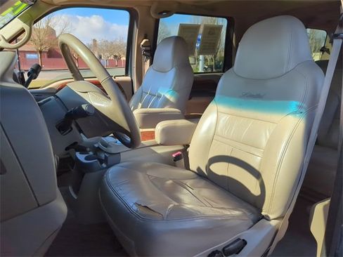 Used 2000 Ford Excursion Limited image 22