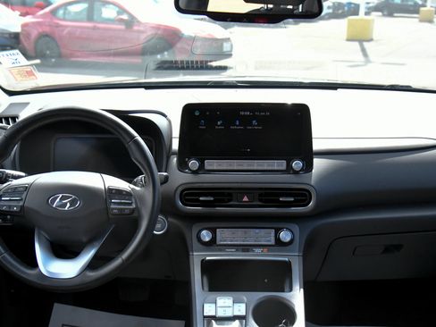Used 2023 Hyundai Kona SEL FWD image 39
