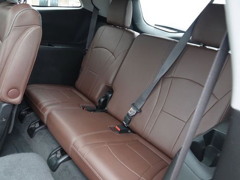 Used 2019 Buick Enclave Avenir image 28