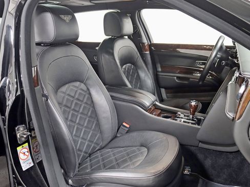 Used 2016 Bentley Mulsanne Speed image 26