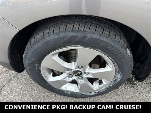 Used 2017 Kia Soul Base w/ Convenience Package image 30