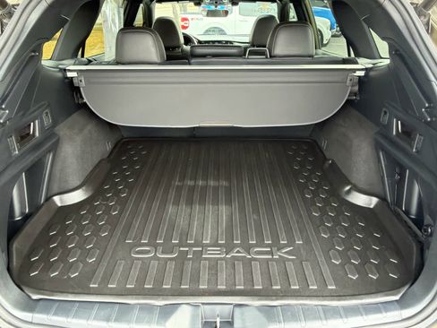 Used 2022 Subaru Outback Wilderness image 11