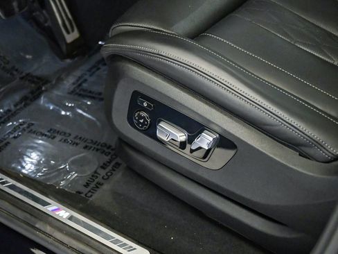 Certified 2023 BMW X5 xDrive40i w/ Executive Package image 24