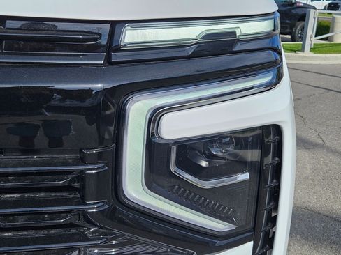 Used 2026 Chevrolet Suburban RST w/ Comfort Package AWD/4WD image 10