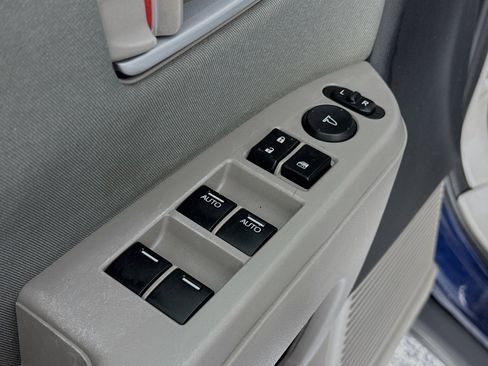 Used 2015 Honda Pilot LX image 17