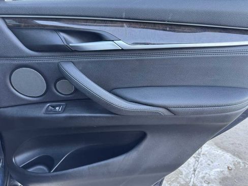 Used 2017 BMW X5 xDrive35i w/ Premium Package image 27