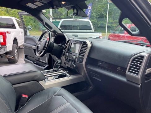 Used 2017 Ford F150 Platinum AWD/4WD image 37