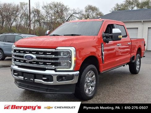 Used 2024 Ford F250 Lariat w/ Lariat Ultimate Package image 3
