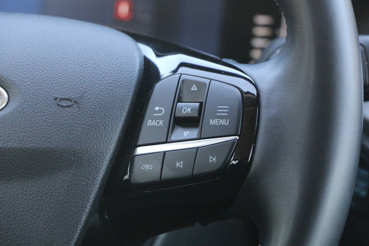 Certified 2024 Ford Escape Active AWD/4WD image 19