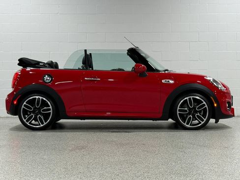 Used 2017 MINI Cooper S FWD image 5