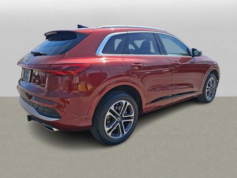 Certified 2025 Audi Q5 Premium w/ Premium Plus AWD/4WD image 25