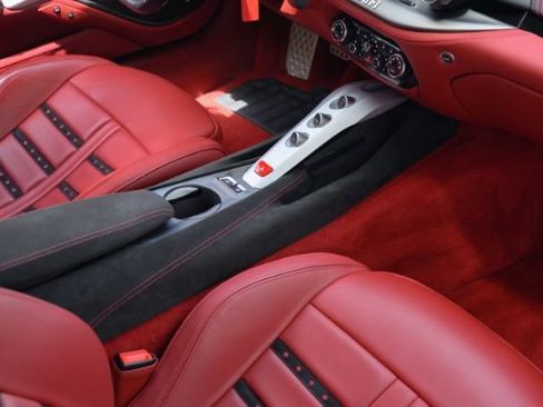 Used 2013 Ferrari F12 Berlinetta RWD image 23