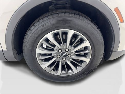 Used 2022 Lincoln Nautilus Reserve image 83