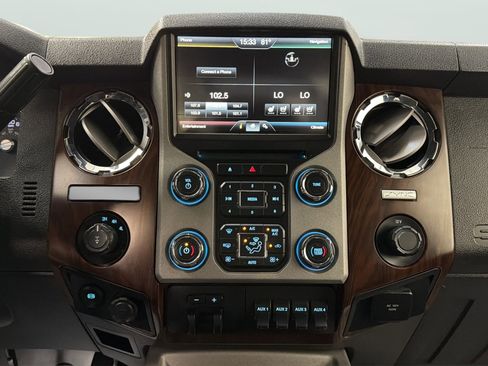 Used 2016 Ford F350 Lariat w/ Chrome Package AWD/4WD image 15