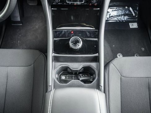 New 2025 Jeep Grand Cherokee L Laredo w/ Luxury Tech Group I image 24