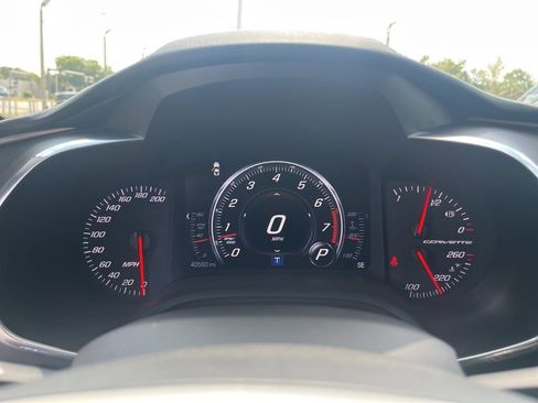 Used 2015 Chevrolet Corvette Stingray Coupe w/ Battery Protection Package image 9