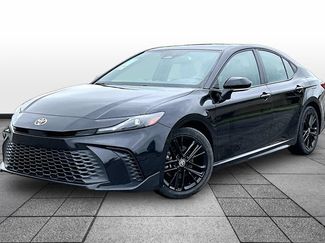Used 2025 Toyota Camry SE FWD video 1
