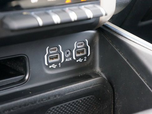 Used 2022 RAM 1500 Laramie image 28