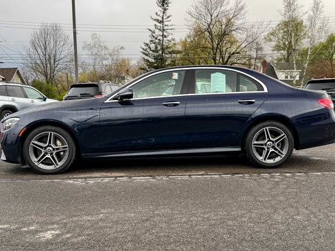 Used 2023 Mercedes-Benz E 350 4MATIC Sedan image 6