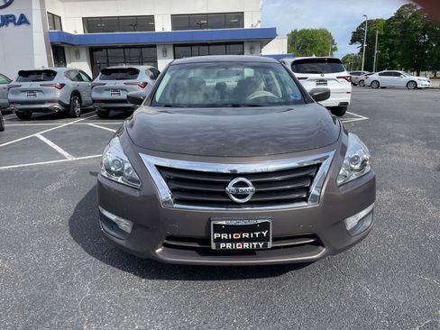 Used 2015 Nissan Altima 2.5 S w/ Sport Value Package FWD image 8