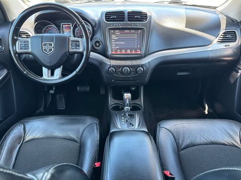 Used 2020 Dodge Journey Crossroad FWD image 20