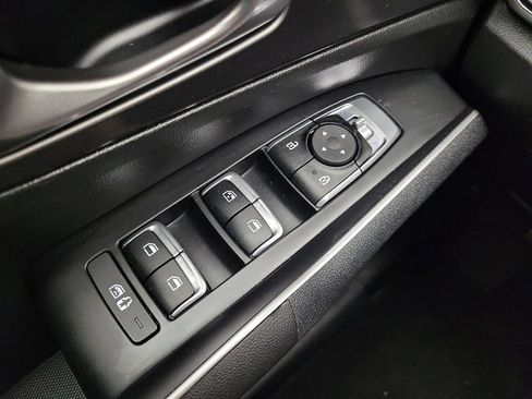 Used 2022 Kia Sorento S FWD image 27