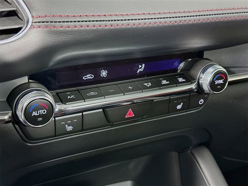 New 2026 MAZDA MAZDA3 Carbon image 16