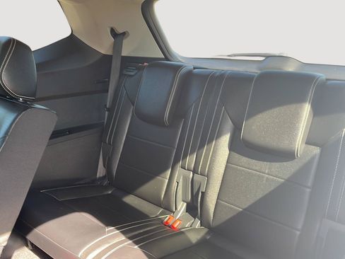 Used 2023 Volkswagen Atlas SE w/ Panoramic Sunroof Package AWD/4WD image 11