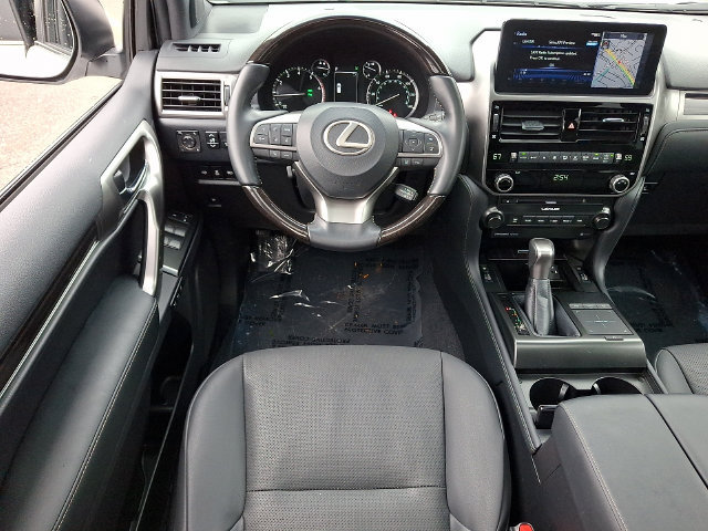 Used 2023 Lexus GX 460 Premium w/ Premium Package AWD/4WD image 12