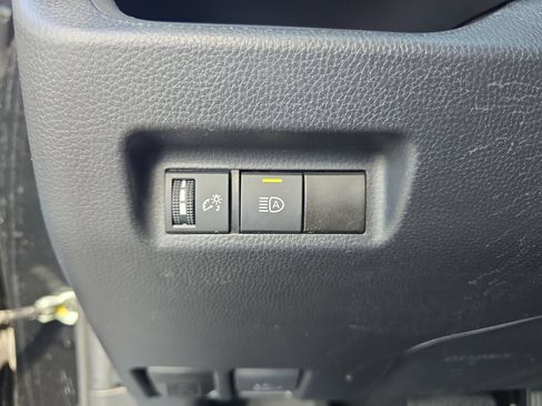 Used 2024 Toyota RAV4 LE FWD image 20