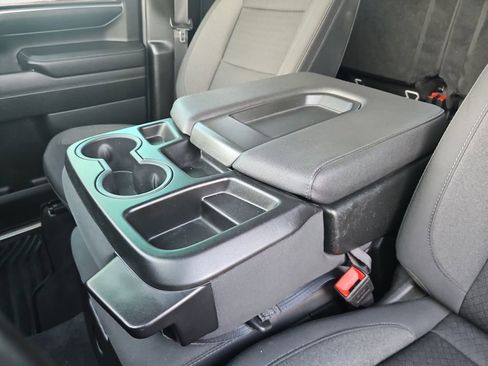 Used 2024 Chevrolet Silverado 2500 LT image 11