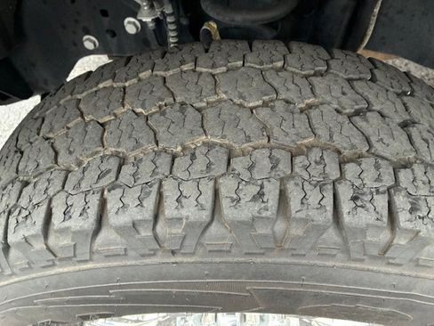 Used 2022 Ford F350 XLT w/ XLT Premium Package image 14