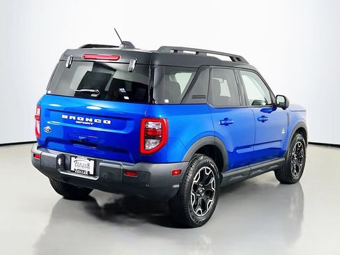 Used 2025 Ford Bronco Sport Outer Banks w/ Outer Banks Tech Package+ AWD/4WD image 7