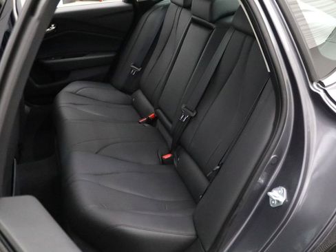 Used 2023 Acura TLX FWD image 10