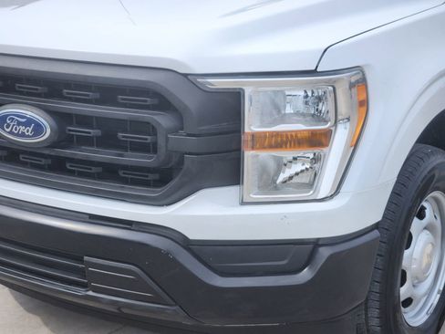 Used 2022 Ford F150 XL w/ Trailer Tow Package image 9