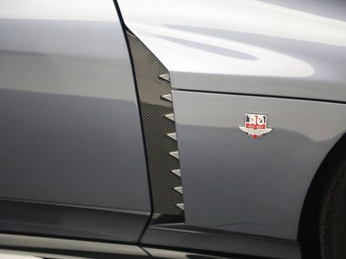 Used 2024 Aston Martin Valour RWD image 33