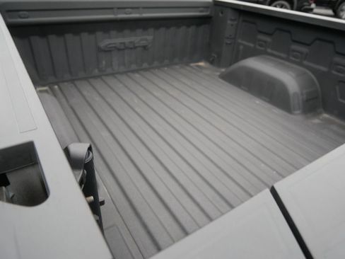 Used 2024 GMC Sierra 1500 AT4 AWD/4WD image 14