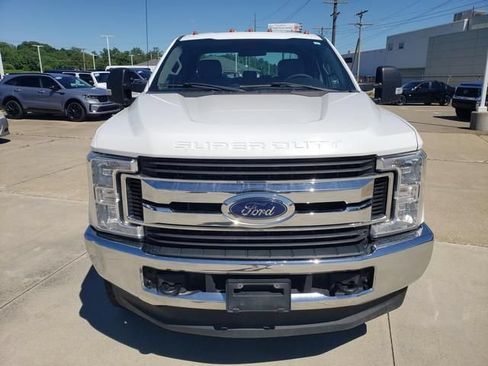 Used 2018 Ford F350 XL AWD/4WD image 10