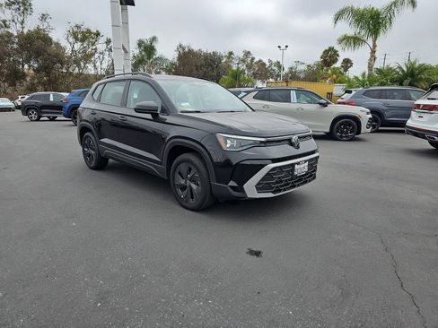 Used 2026 Volkswagen Taos S FWD image 3